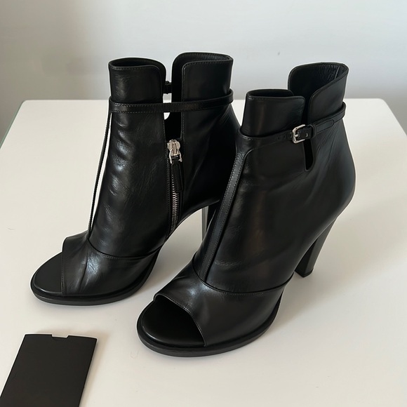 Jil Sander leather peep toe bootie - Picture 1 of 5